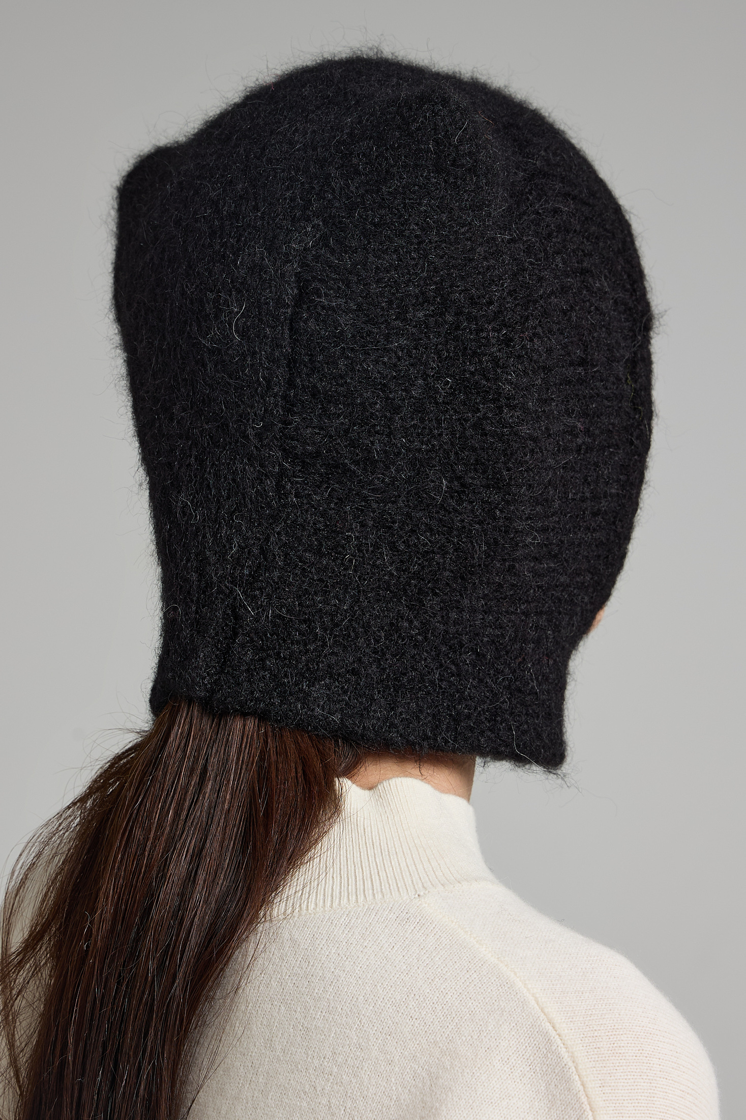 шапка 250134AZ  - черный 15