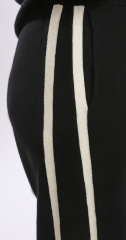 61N брюки черные с молочной полоской (4)
