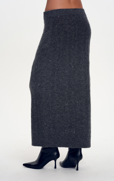 25W0212K джемпер-поло антрацит (4)  25AW5003K юбка удлиненная антрацит