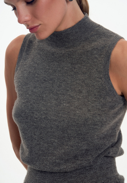 2435WS джемпер без рукава серый (7)