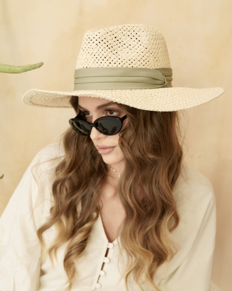 Шляпа 22117 экрю