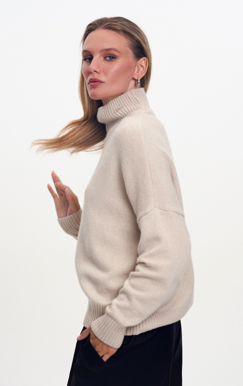 L77 джемпер светло-бежевый (3)