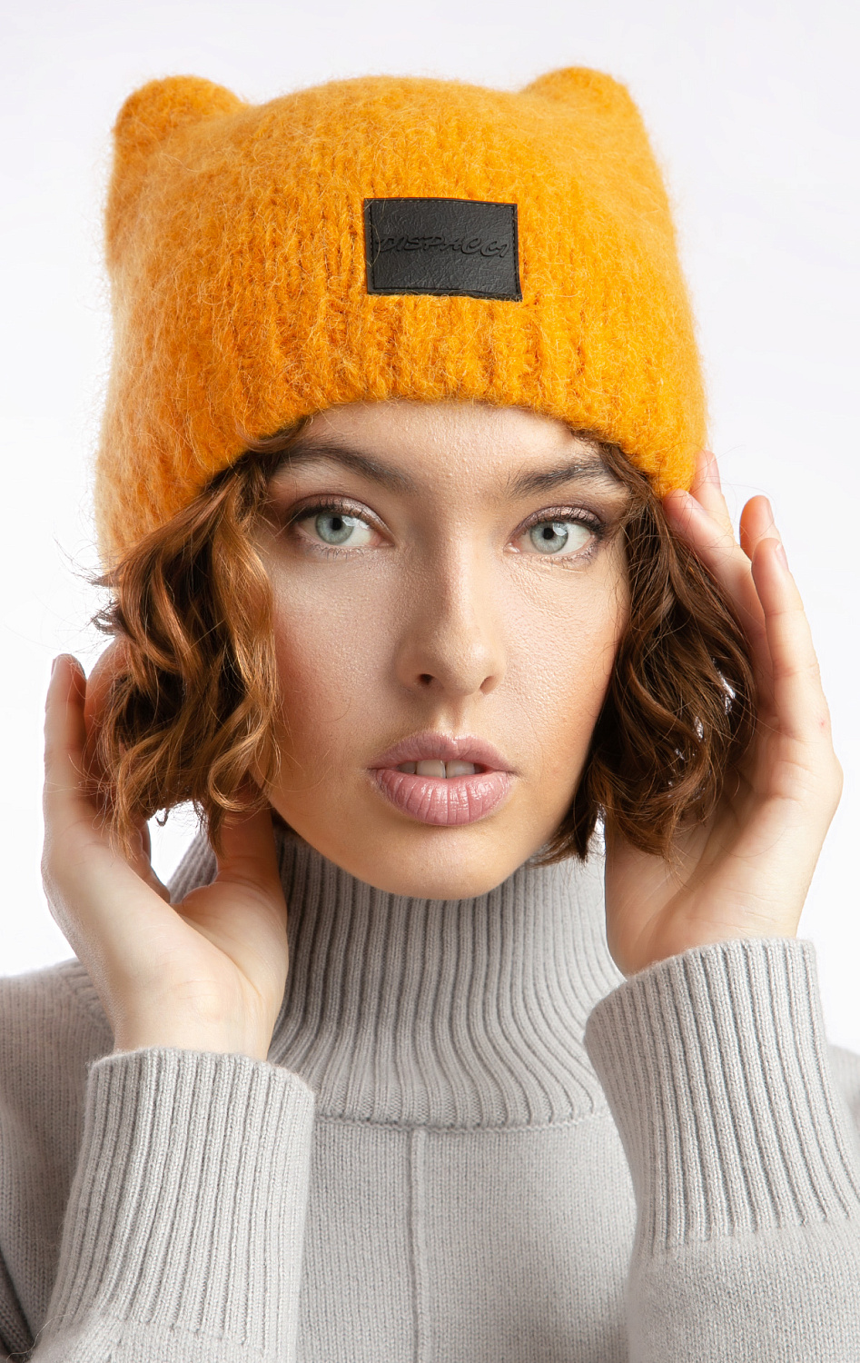 Модные головные уборы сезона 2024