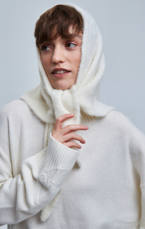 косынка 260120X - молочный (1)