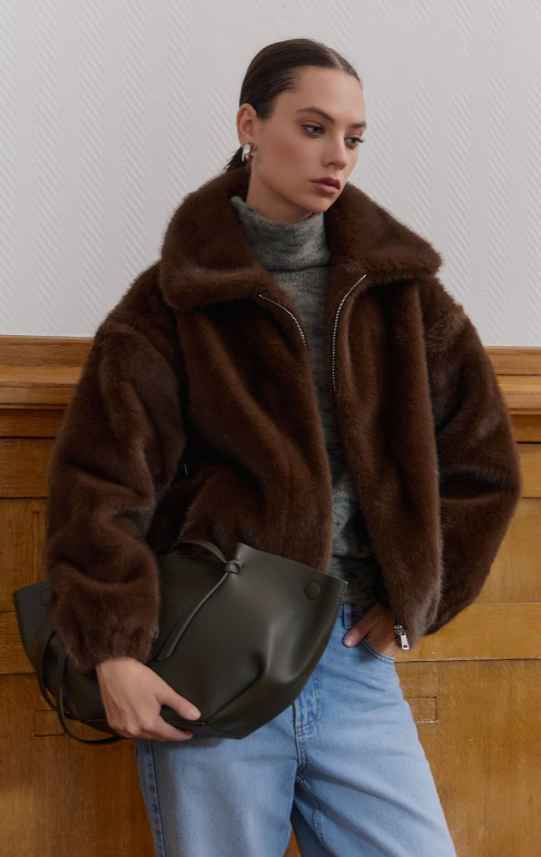 шуба-жилет 248318-1 - коричневый (10)