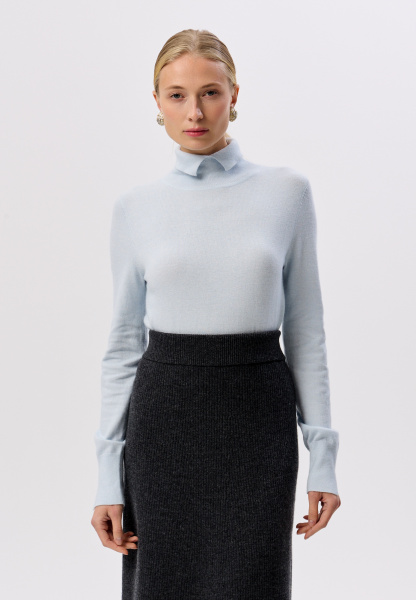 водолазка с разрезом на горле 2437W голубой (1)