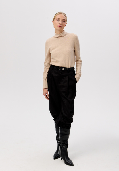 водолазка с разрезом на горле 2437W бежевый (1)