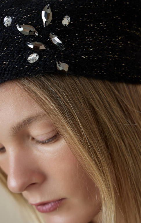 Берет 250114-1SR черный 4