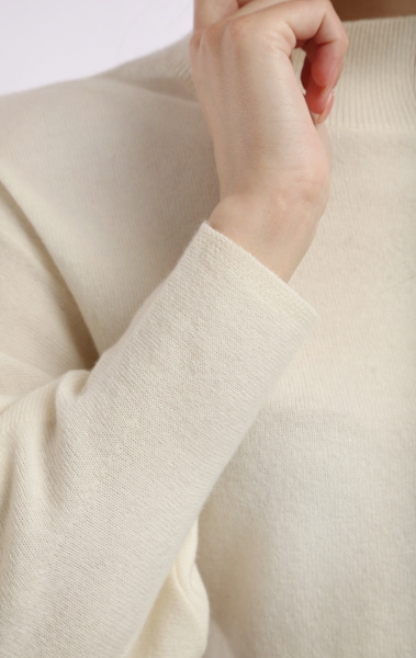 2480W джемпер молочный (3)