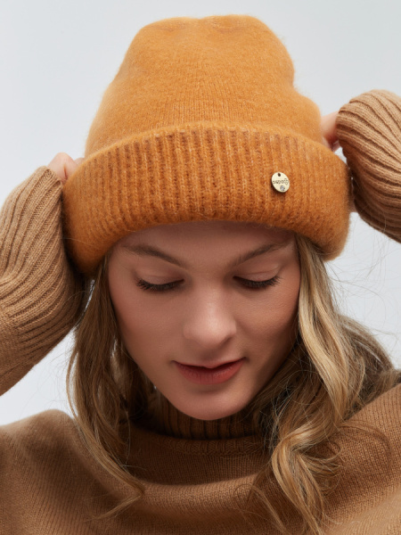 Шапка 230111HD кэмл (5)