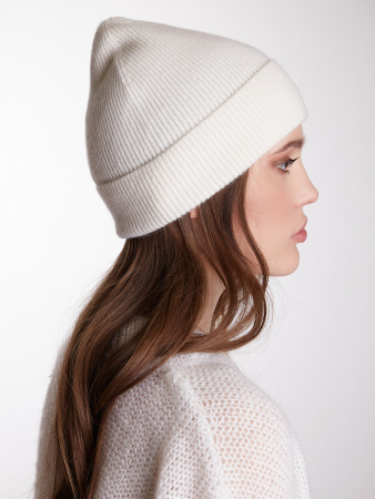 Шапка 32161CHL молочная (4)