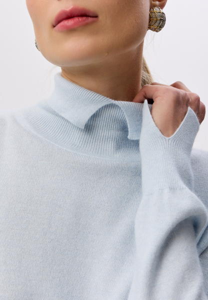 водолазка с разрезом на горле 2437W голубой (11)