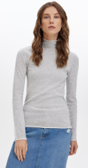 джемпер-водолазка 2405WA светло-серый меланж полоски белые (1)