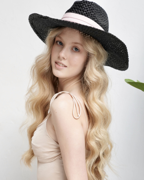 Шляпа 22117 черная