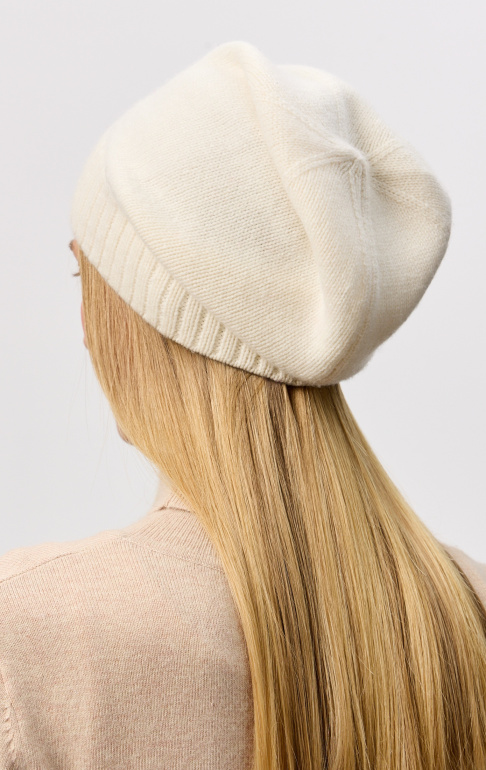 шапка 240197CH молочный (3)