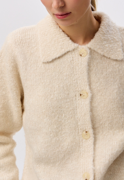 кардиган букле 25W0412K молочный (6)